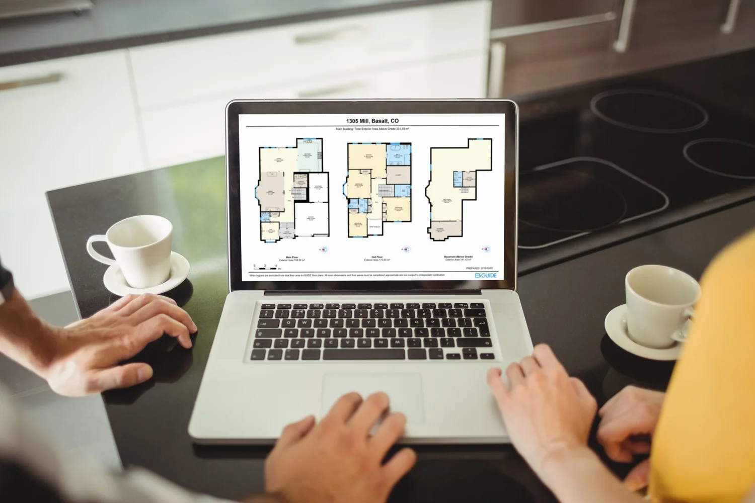 iGuide floor plan displayed on a laptop