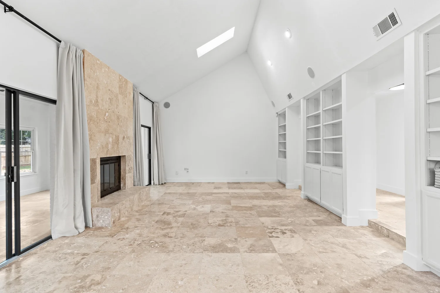 Empty living room before virtual staging